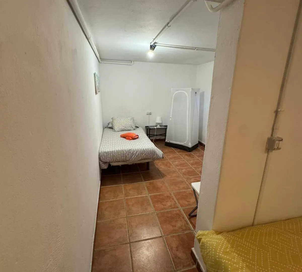 La Casita De Becquer Habitaciones Compartidas Playa Del Hombre Spain